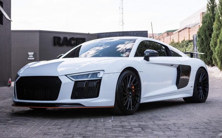 Audi R8 by Vorsteiner & RACE! on Vossen Wheels (VPS-305T) '2019